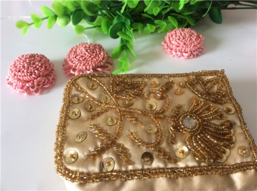 Factory direct sales of new fashion bead embroidered wallet card bag passport cover beaded purse   handbag  card bag