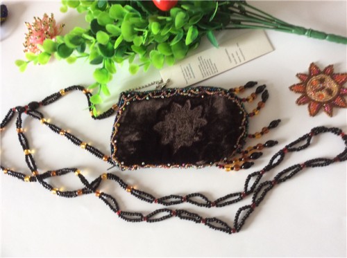 Factory direct sales of new fashion bead embroidered wallet card bag passport cover beaded purse   handbag  card bag