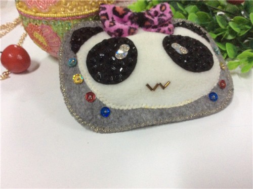 Factory direct sales of new fashion bead embroidered wallet card bag passport cover beaded purse   handbag  card bag